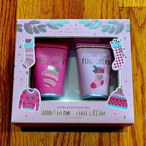 Beauty Concepts Hand and Foot Cream Holiday Set in Vanilla Mint